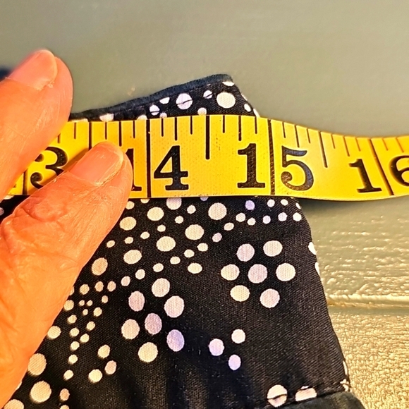 The Limited Black A-Line Mini Skirt Paisley Print. Limeted Stretch Size 4. - Picture 6 of 7